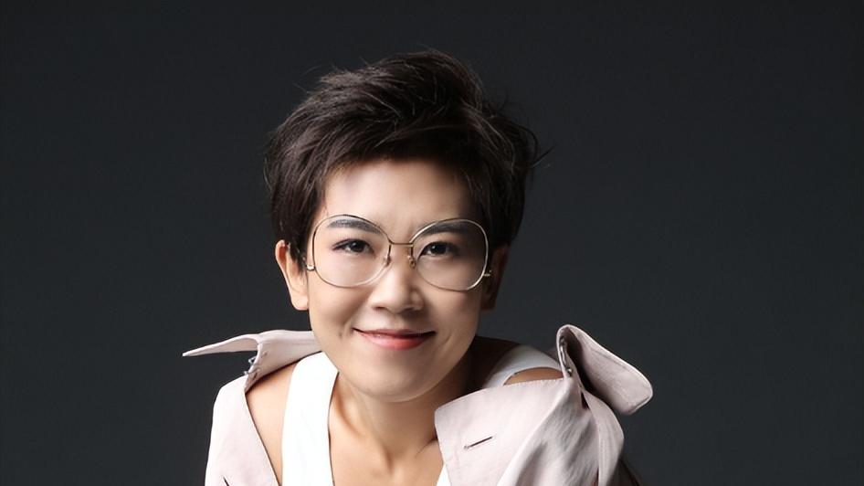演了一辈子坏人的杜旭东，却对怀孕6个月的女儿说：离婚，爸养你一辈子