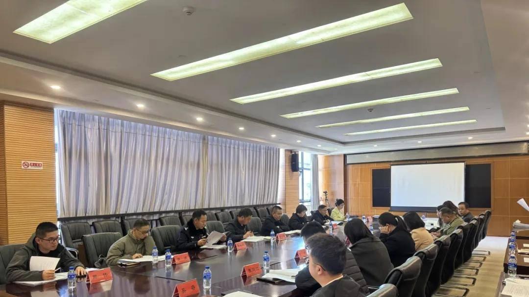 官渡区总工会第十届常务委员会第一次全体会议、区总工会第十届委员会第二次全体会议召开