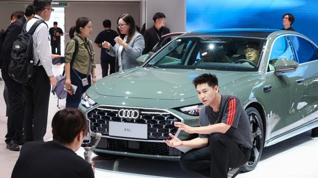 不切换赛道，一汽奥迪想把每条赛道都跑成“奥迪赛道”
