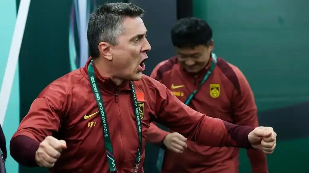 弃用两大国脚铸就钢铁防线，安东尼奥的中国队让决赛充满底气