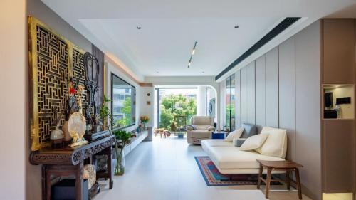 破解家装迷思：解析沪尚茗居装修模式的内在逻辑与市场响应