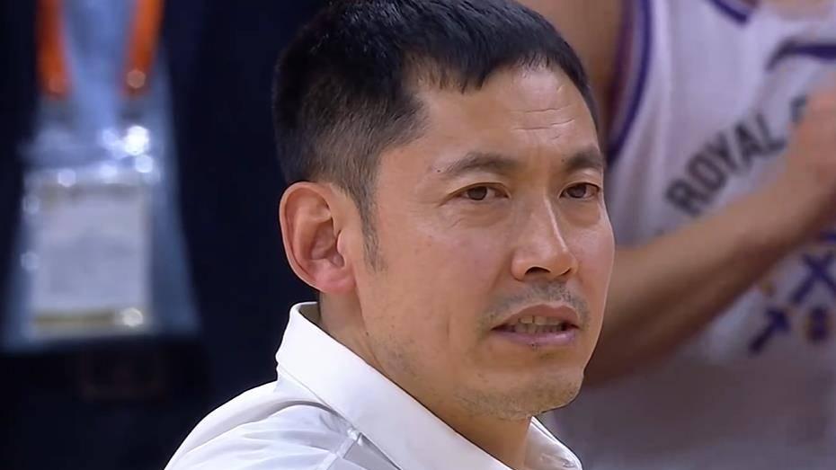 广东98-99被廖三宁绝杀！三宁25分7板5助2断，比外援还强！2连败杜锋无语