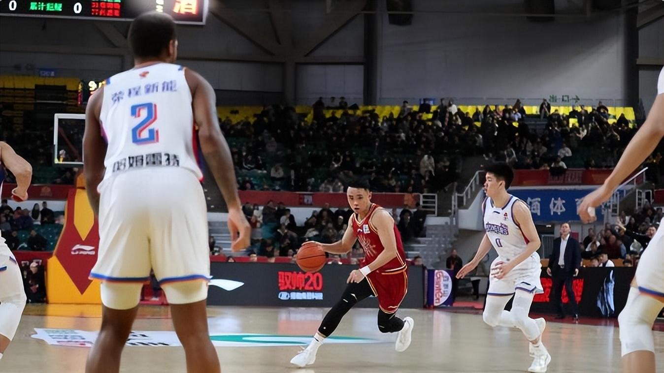 山西险胜天津，原帅末节连得11分，但赢球的头号功臣并不是他