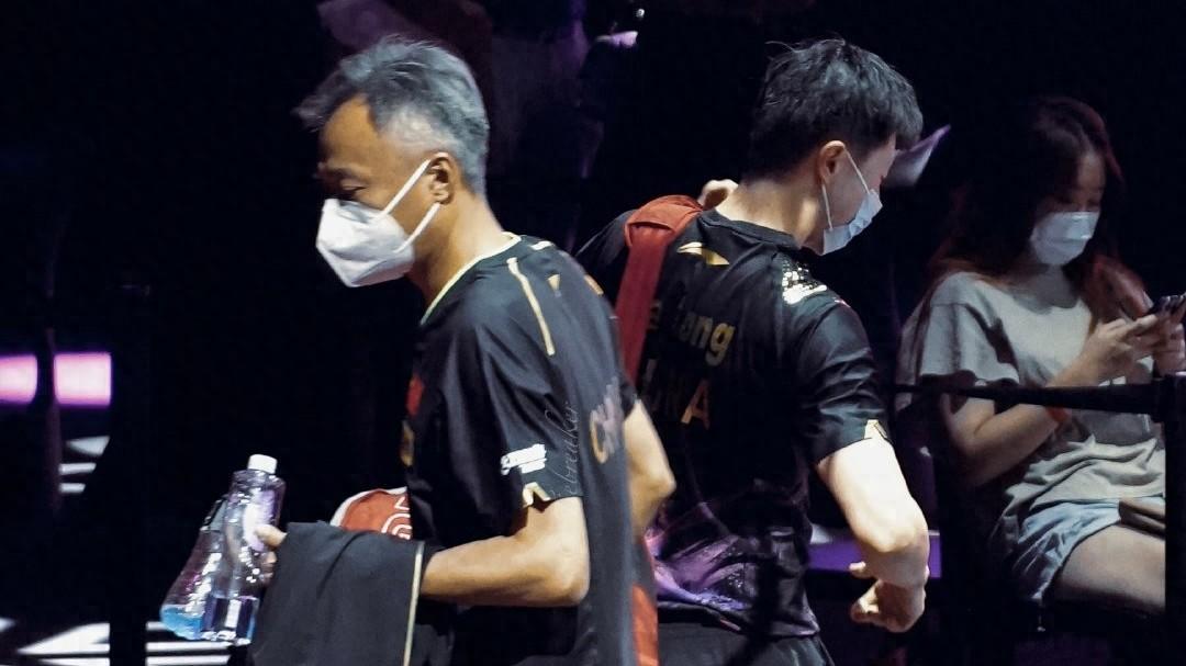 从幕后走入台前，秦志戬延续刘国梁的政策，负责国乒具体事务