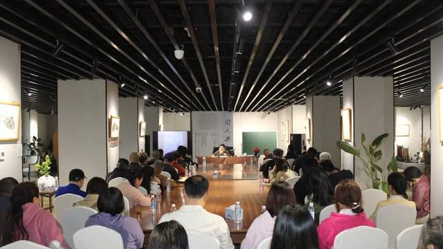 秦碑纵拓汉碑横！周一壶主讲汉碑古朴雄大书风及其形成