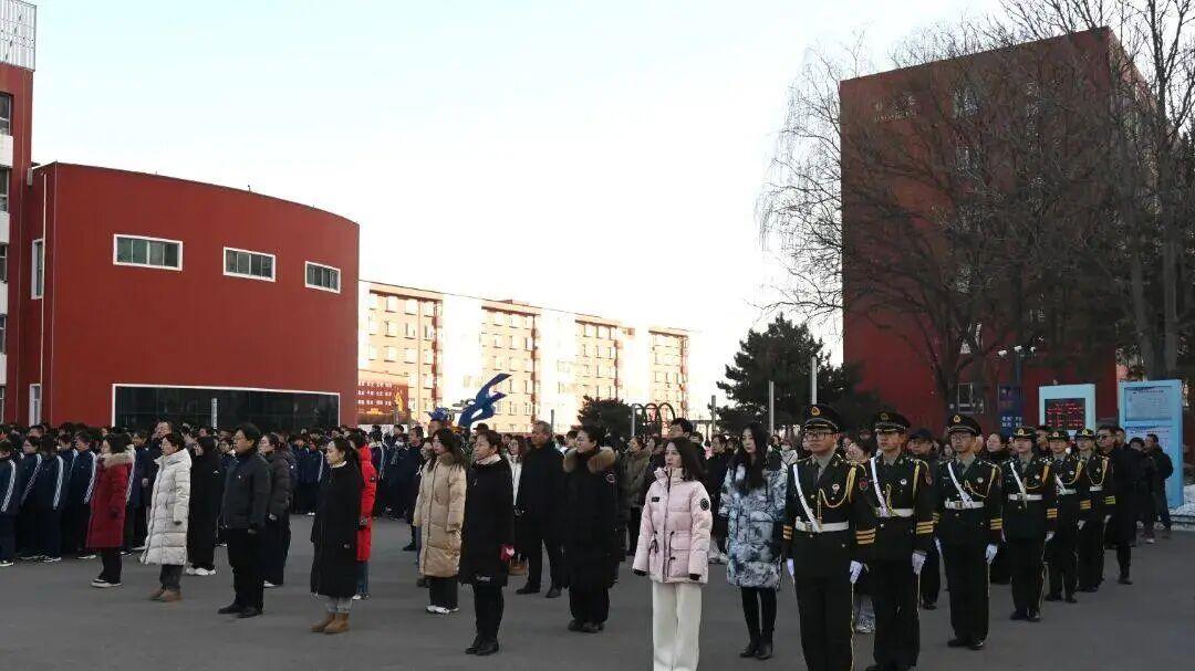 忻州实验中学升旗仪式：听黄旭华故事，学守纪担当，做时代脊梁！