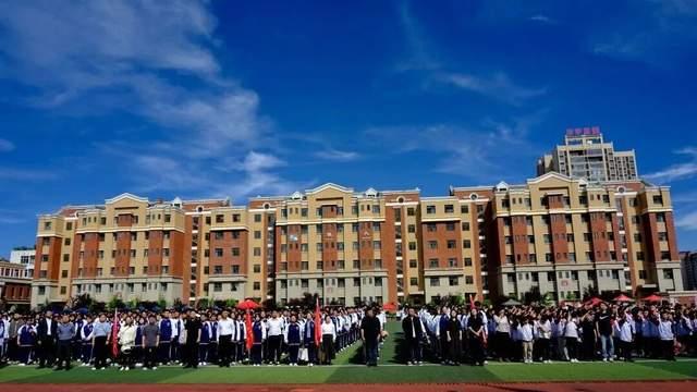 525心理健康日！威宁梁才学校第四届爱心义卖精彩上演