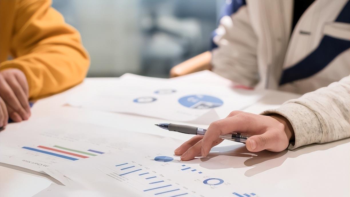 SEM竞价推广账户后台托管：排名前十机构哪家好哟