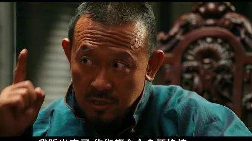 底层家庭出生的孩子有个通病，成熟太晚，对金钱的理解错得离谱