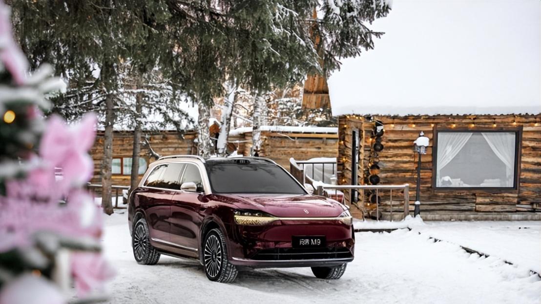 最佳购车时机来了！2月2日前下定问界M9，立享至高87000元限时购车权益