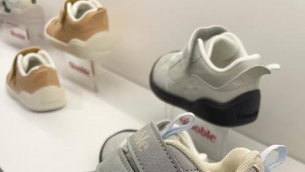 唯品会买宝宝学步鞋，才懂养娃省钱又省心的快乐