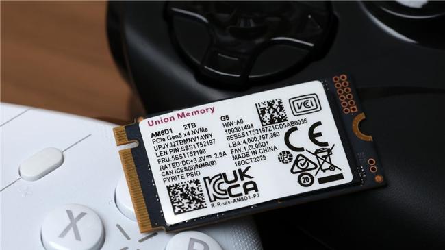 MicroComputer深度评测：助力Token吞吐飙升，忆联AM6D1 PCIe 5.0 SSD