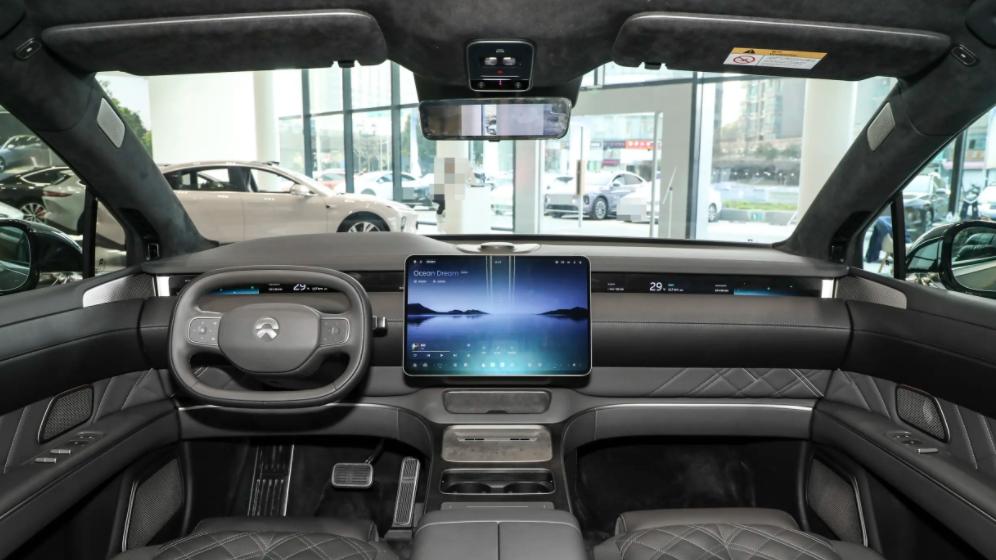 限量9台，还是四座布局，蔚来ET9百万纪念版上市