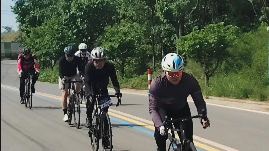 千骑竞发！第四届环“雷山匠谷”骑游大会燃动平桥