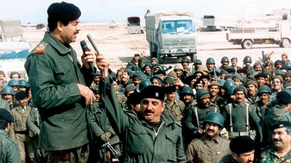 萨达姆将800架战机埋入沙漠，为啥不用来抗击美军？此乃高明之举