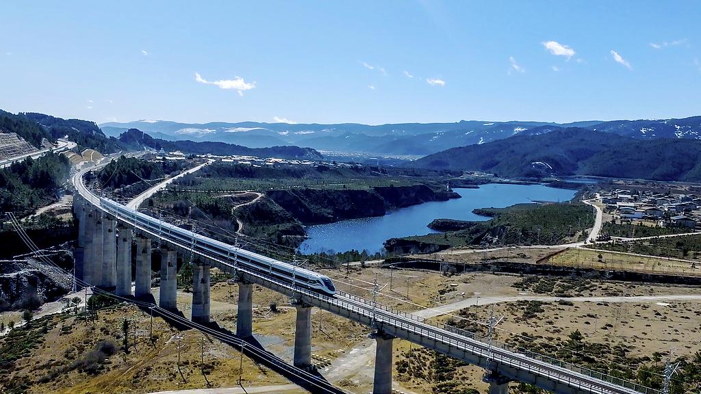 总体规划、分段实施！这条规划十余年铁路迎转机，全长475公里