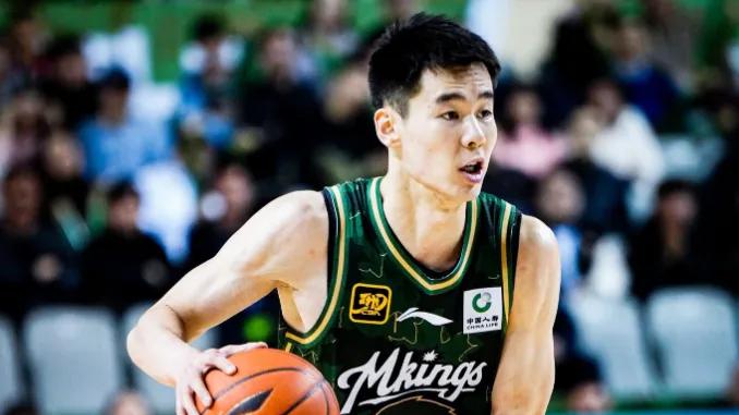 44+10空砍！深圳双加时遭逆转 周鹏1003三分里程碑变耻辱， 防守烂到家了