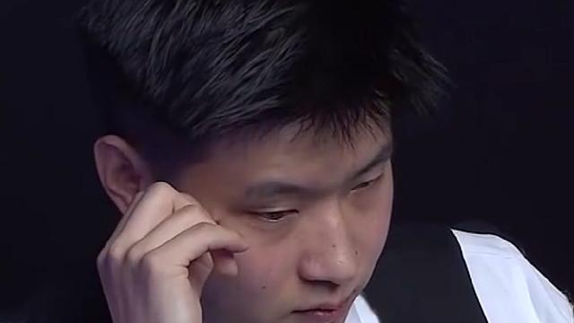 世锦赛压轴大戏：夺冠热门三战国内名将，吴宜泽2: 0闪耀赛场