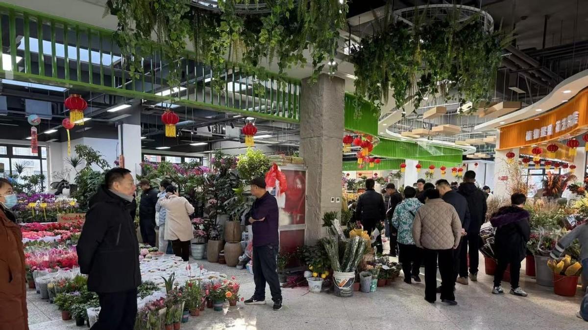 焕新迎春筑牢安全防线——省农产品市场协会领导到白佛市场调研