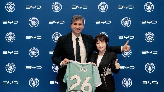 比亚迪×曼城足球俱乐部 强强联手 绿色同行