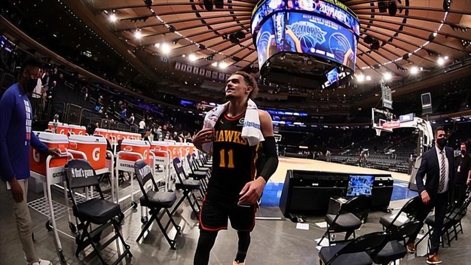 比布伦森还火！纽约头号公敌特雷-杨，NBA最顶级的客场反派！