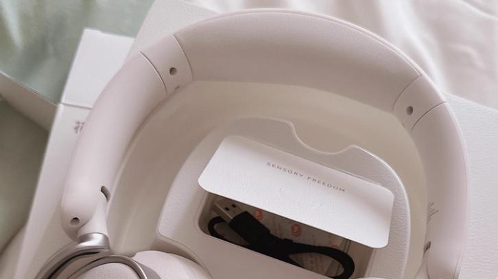 头戴式耳机选购指南：音质、舒适度如何兼顾？