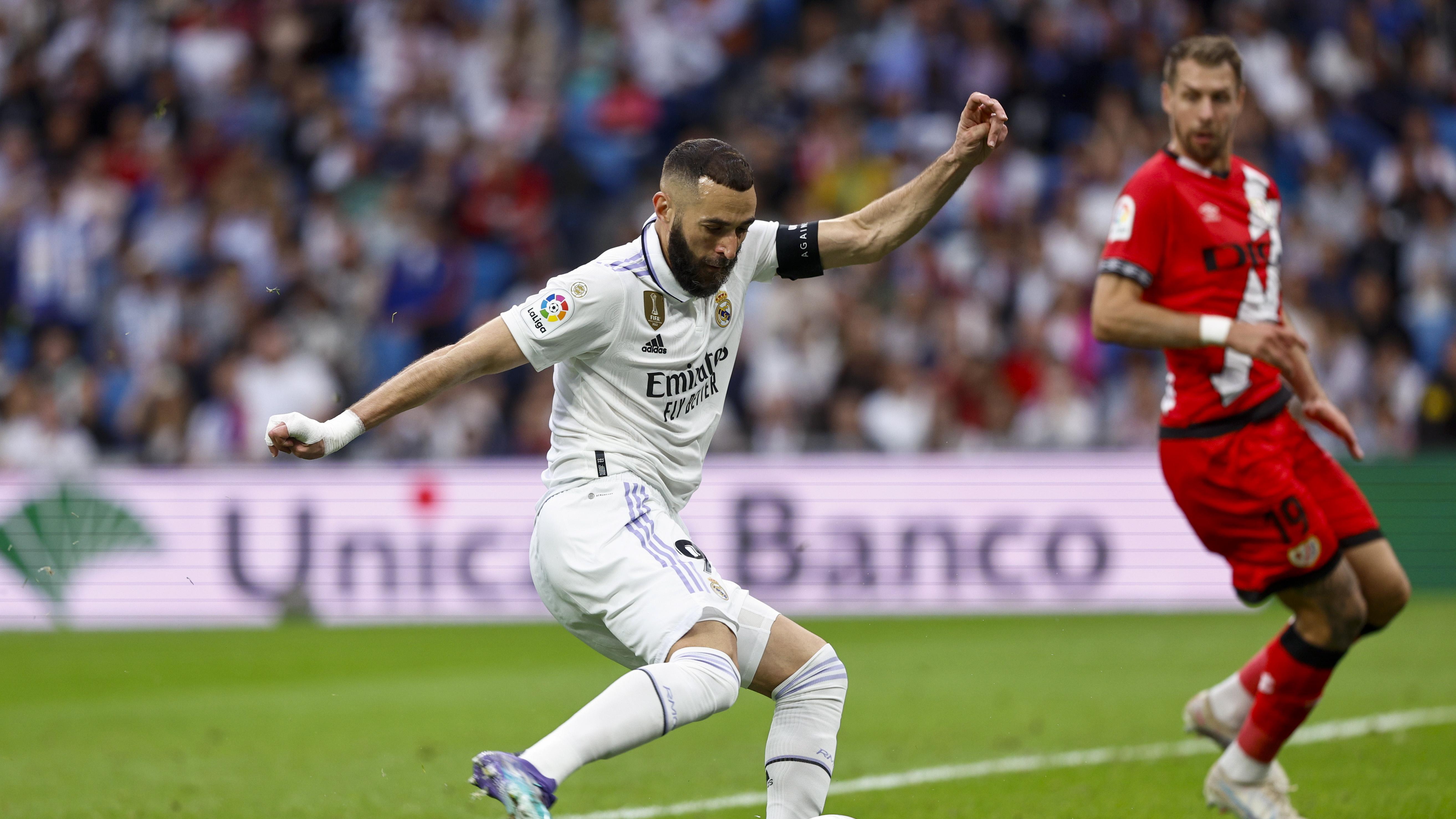 西甲巅峰对决：伯纳乌之夜的“矛盾之争”——皇马vs马竞技术深度解析