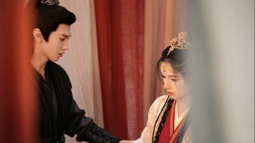 腾讯开播！陈哲远、张婧仪携《梦花廷》强势来袭，古装权谋+宿命虐恋，盲眼预言公主×少年复仇将军，今年的