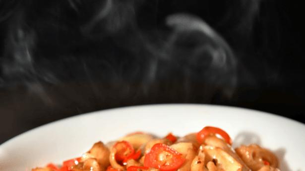 “下饭菜”是湘菜的羞耻标签？