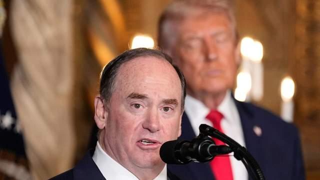 正打着伊朗，特朗普突然把海军一把手炒了，他成战事失利替罪羊