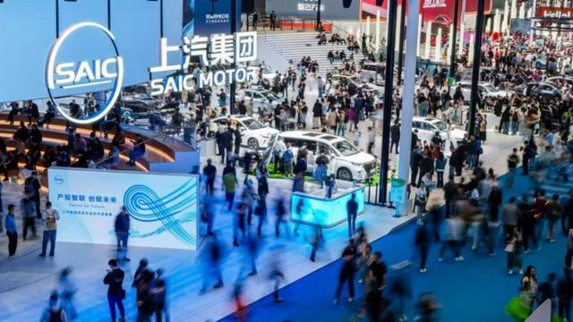 从“造车”到“懂你”：上汽的用户逻辑，重写大型车企的转型剧本