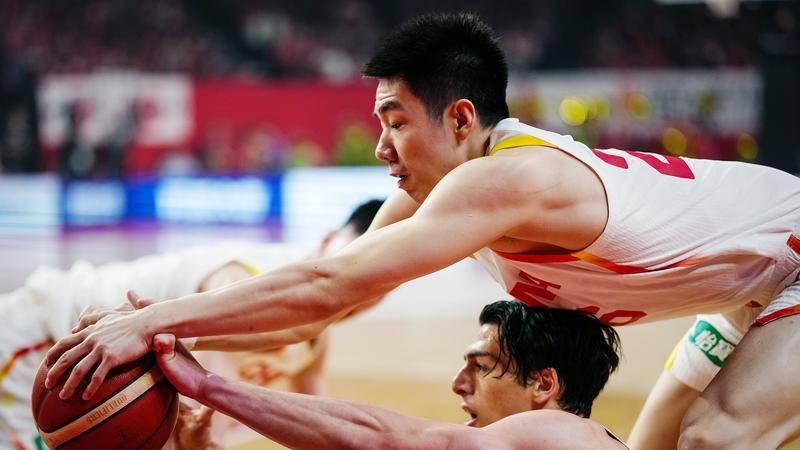 锋线知耻后勇下半场爆发 锁死渡边雄太立功