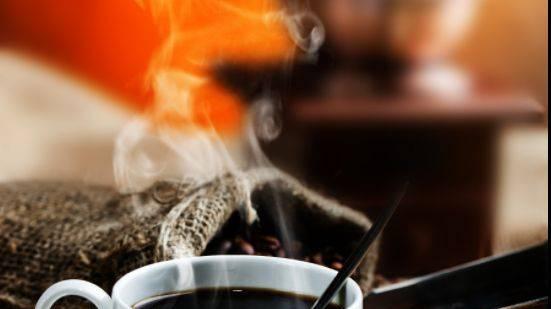 一开车就犯困，还有救吗？