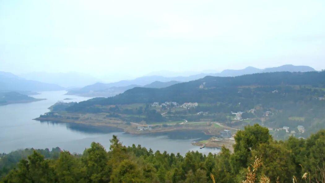 碧水密码·南部 | 升钟湖：碧水千年润天府，一湖升钟载乡愁