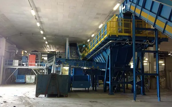 生活垃圾精准分类与可回收物分拣：科技赋能环保新路径