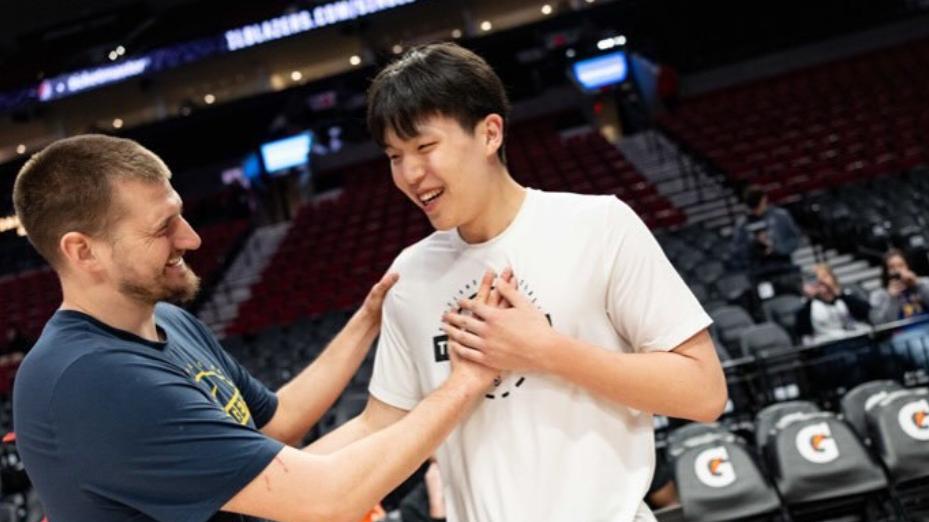 杨瀚森还能在NBA打几年？吹捧未必是好事，面对现实才是改变基础