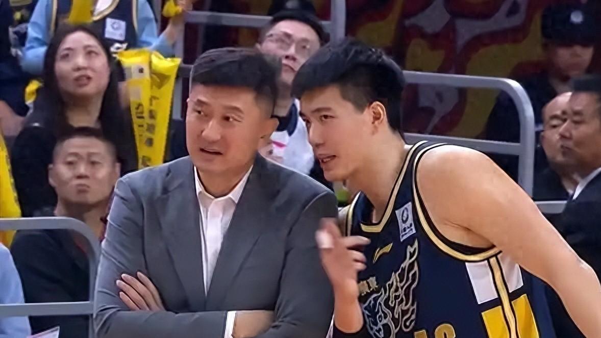 广东4连胜积分榜第一！