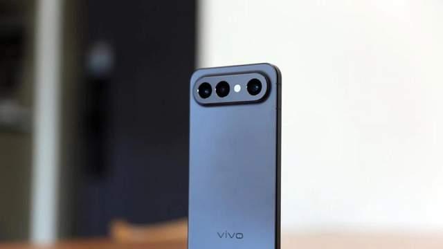 买手机不要小气，2026年这三款拍照旗舰512GB机型，用6年不落伍