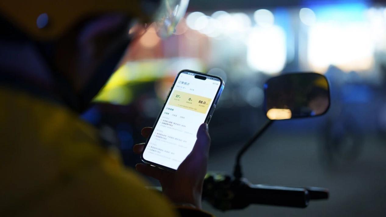 2026年，手机行业正在“杀死”性价比