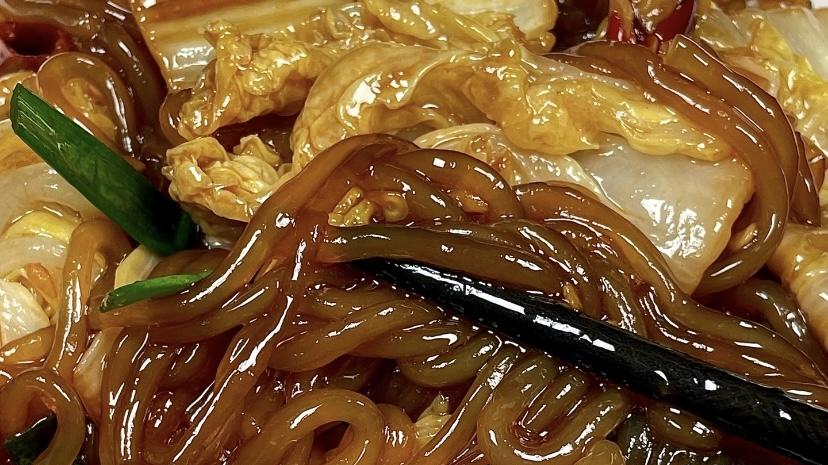 娃娃菜炖粉条：一锅咕嘟咕嘟的冬日治愈学