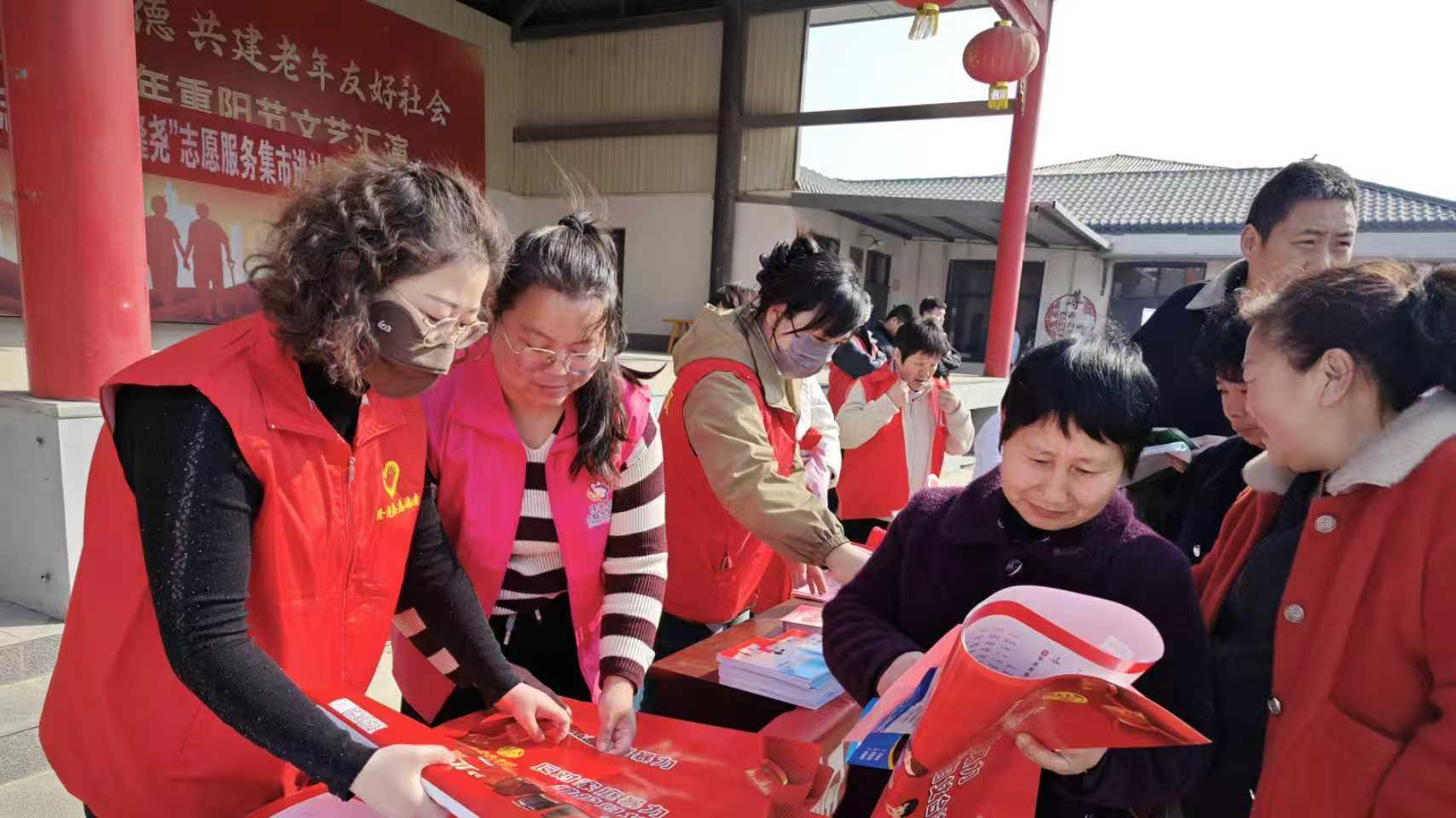 河北隆尧县妇联 | 普法暖乡村 巾帼促振兴