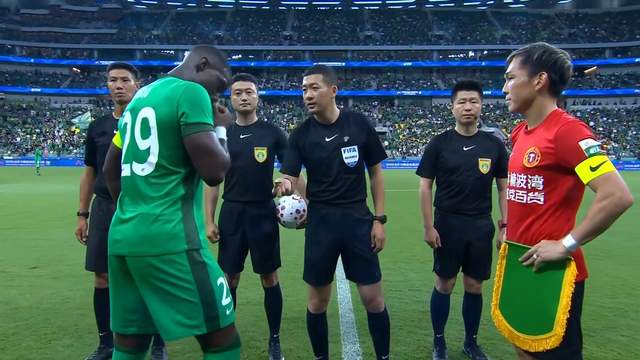 1-1，国安锋线不会进球了 阿布雷乌没金靴实力了 徐正源客场压着打