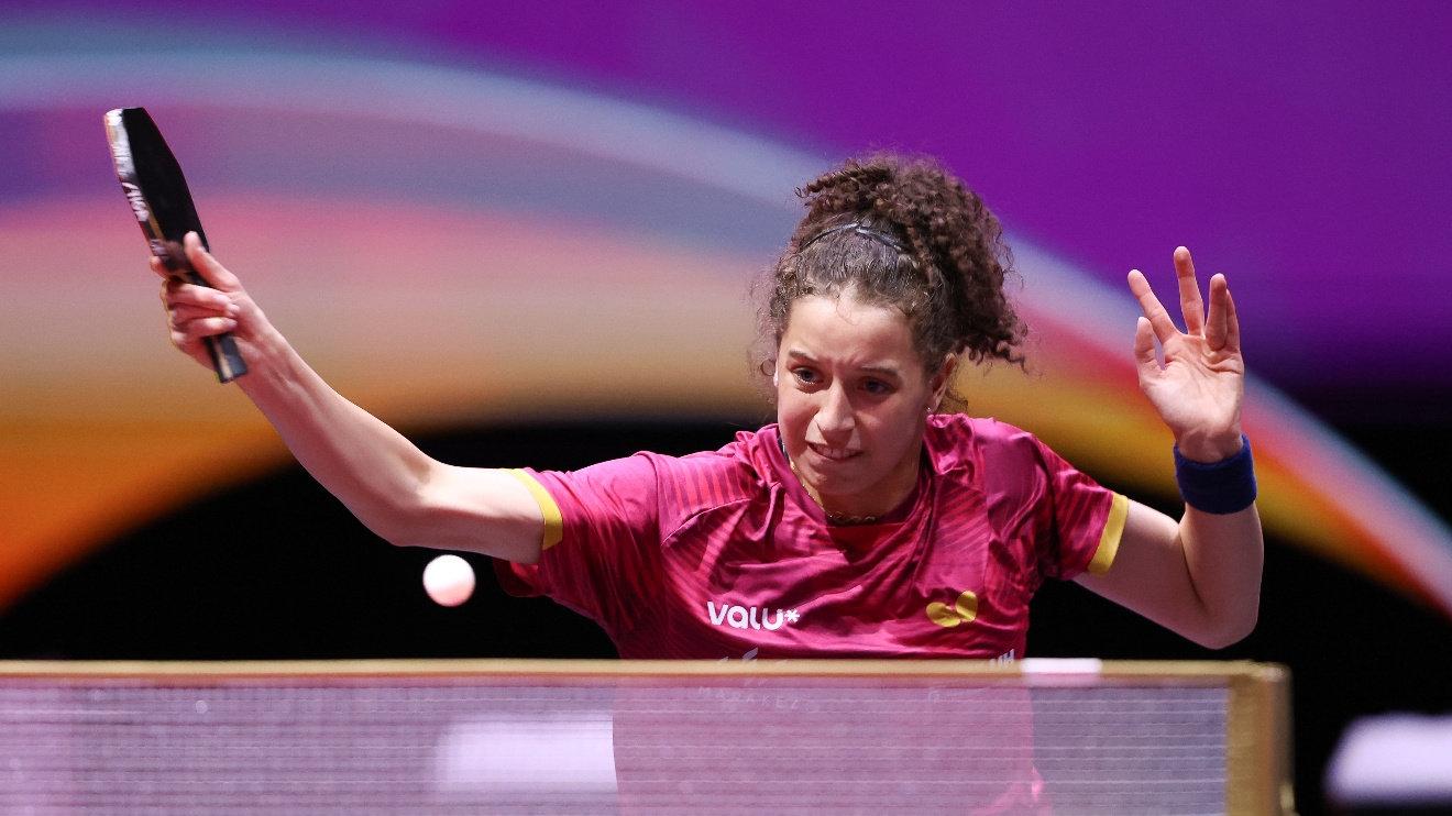 孙颖莎险胜汉娜.高达，发球被对手适应，打进半决赛