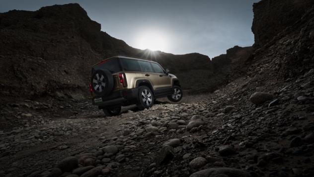 从普通SUV到硬派座驾，我的安全感彻底升级了