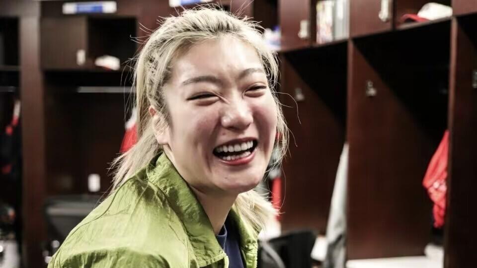 媒体人表示：李梦与张隆喜结连理，携手步入婚姻殿堂！球迷：私生活影响李梦作为女篮核心球员的赛场价值