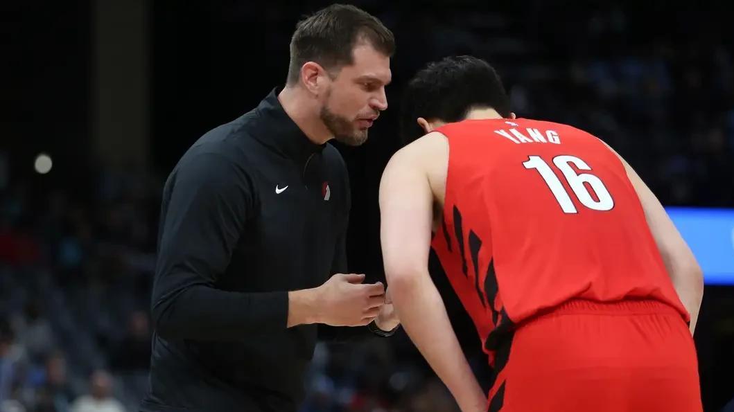 开拓者135-115大胜灰熊，卡马拉15+4+3，格兰特23+2+2