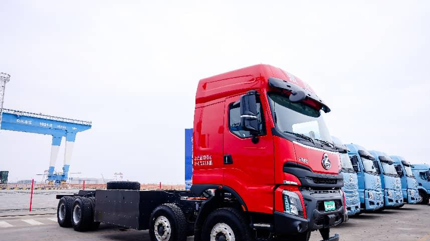 东风柳汽×北部湾港集团举行开工活动，勾勒双循环新发展格局