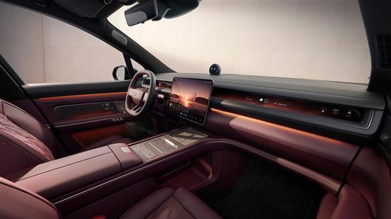 贯穿式天际线屏 蔚来全新ES8内饰设计公布