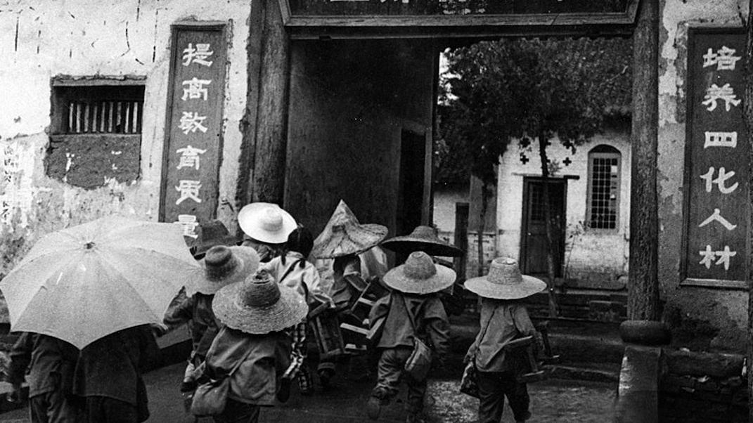 高考之时回忆初中经历，求学挫折中学好物理