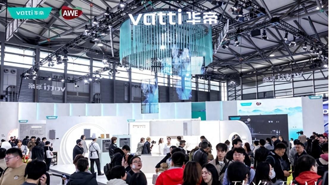 AWE2026观察：当AI走进中式厨房 华帝给出更接地气的智慧厨电答案
